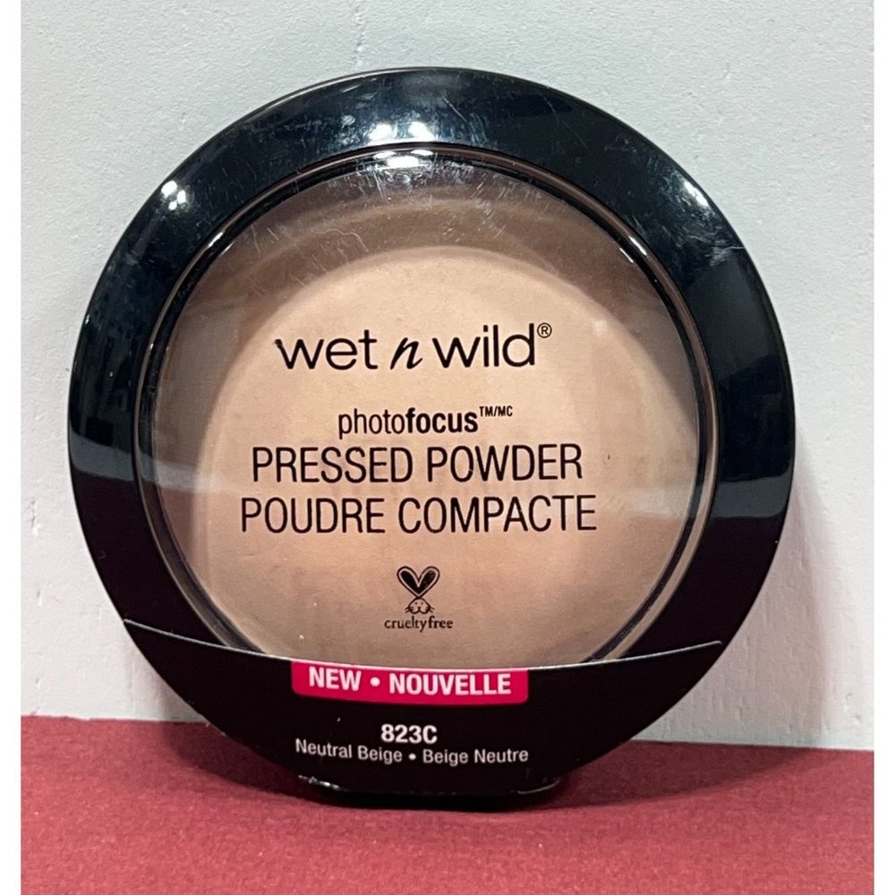 Wet n Wild - PhotoFocus - Pressed Powder - 823C Neutral Beige